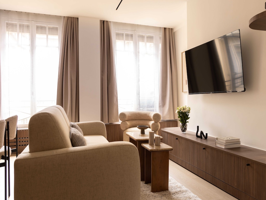 Elegant appartement - AC- 2BR-6P- Madeleine
