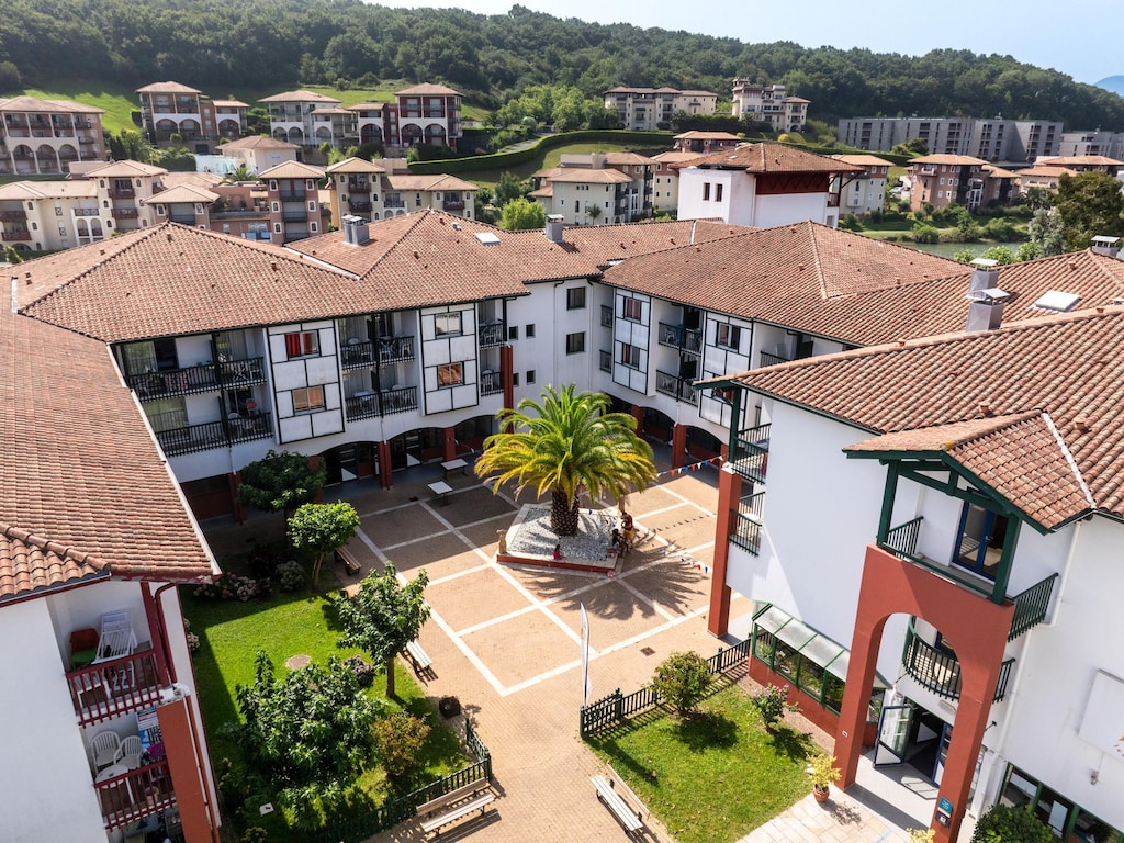 Appartement in Urrugne met Uitzicht op Zee