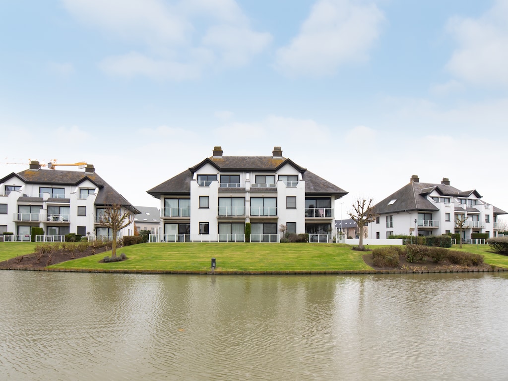 Appartement in Golf Azur bij Zee