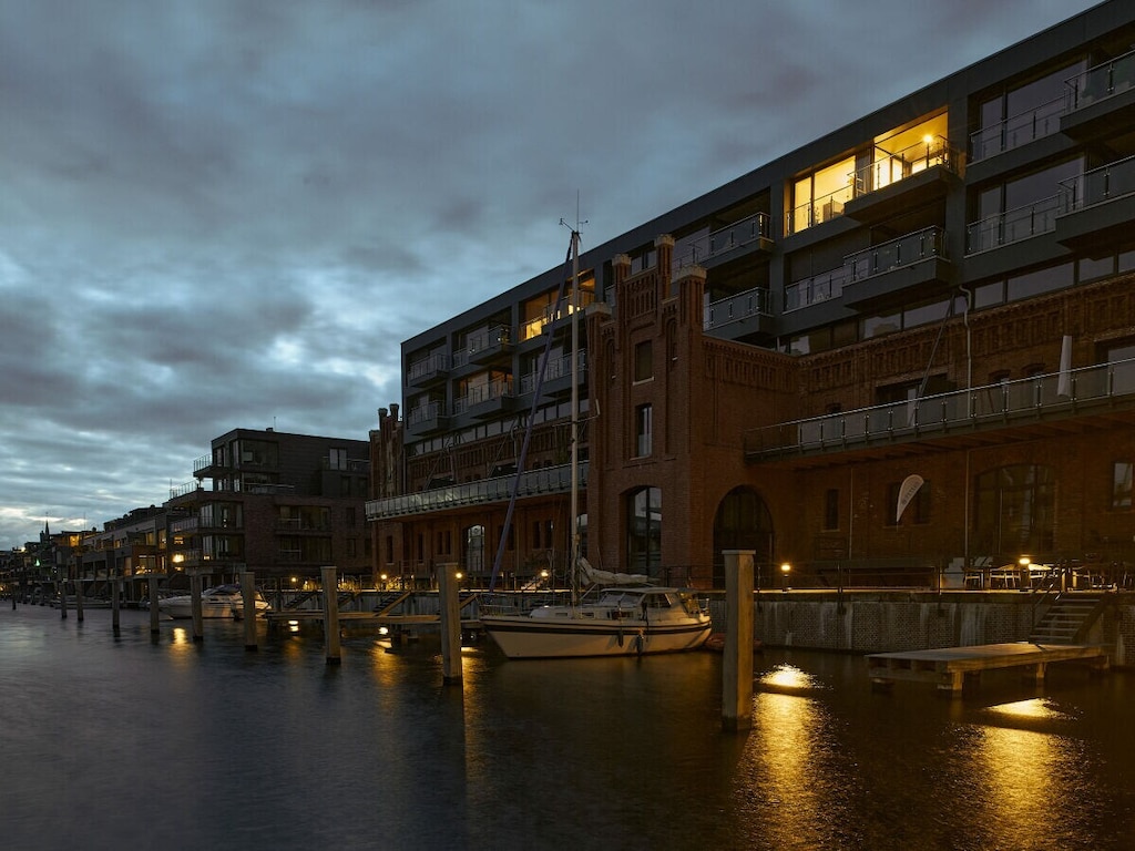 Penthouse Opslag 60