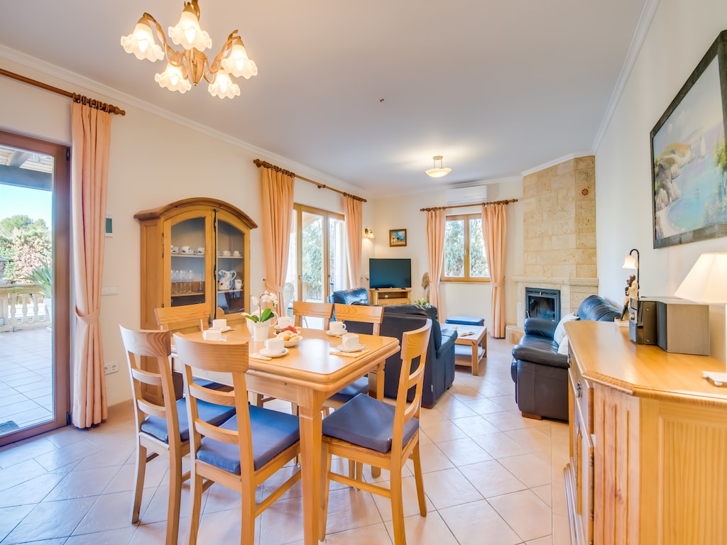 Elegant vakantiehuis met tuin