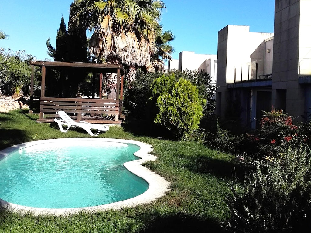 Appartement in La Escala bij Els Riells Strand