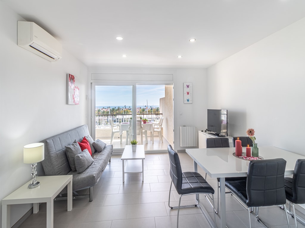 Wohnung in Empuriabrava mit Meerblick