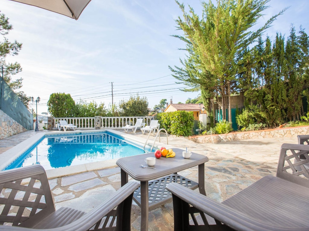 Villa vlakbij het strand in Lloret de Mar