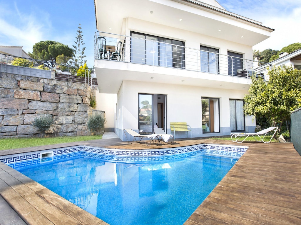 Villa aan de Costa Brava met Zwembad & Uitzicht