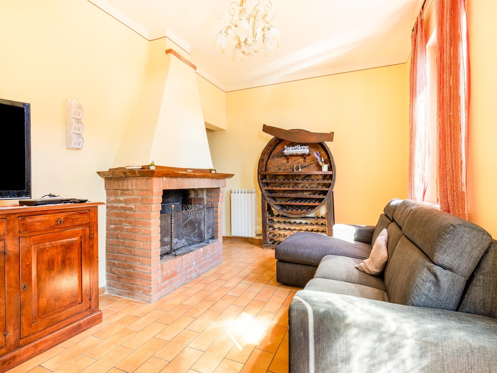 Haus am Hang in Marliana