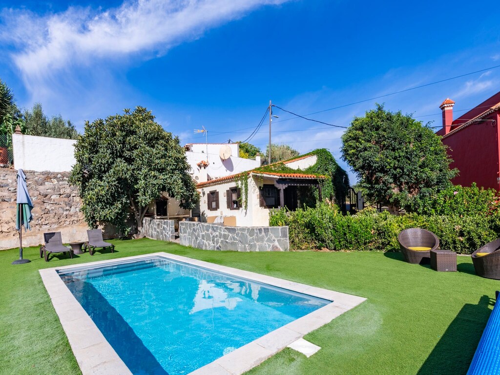 Rustig vakantiehuis vlakbij Vega de San Mateo
