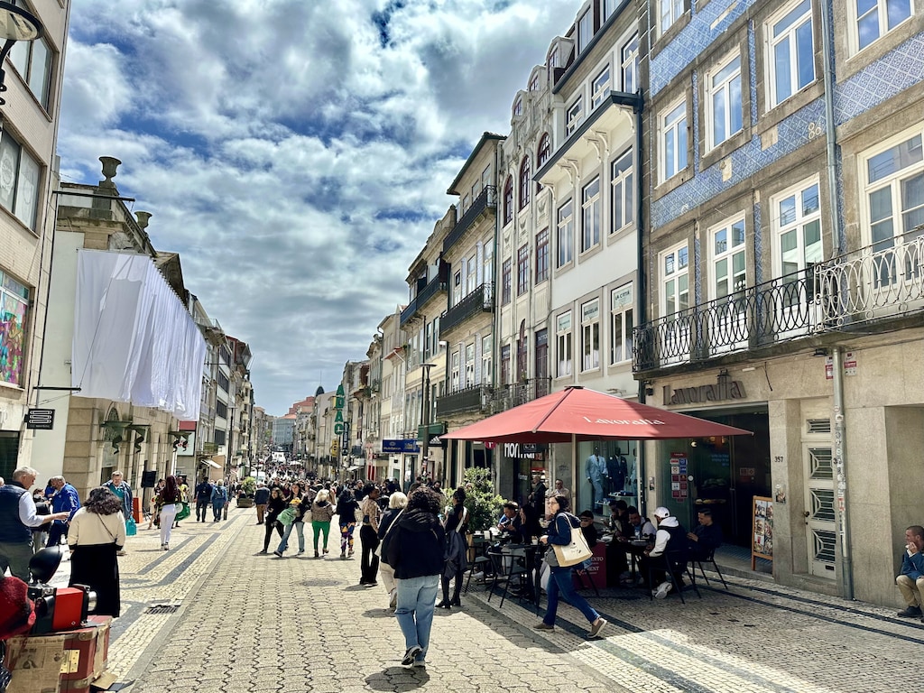 Gezellige Porto studio met balkon