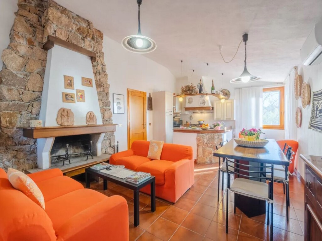 Vakantiehuis in Isola Rossa bij Cala Canneddi