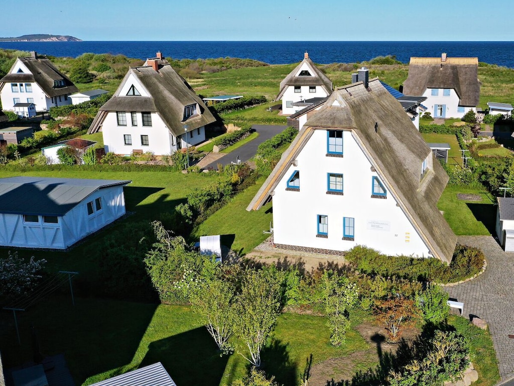 Ferienhaus in Dranske mit Schwimmbecken
