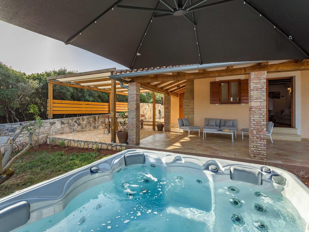 Vakantiehuis in Pjescana Uvala vlakbij het strand