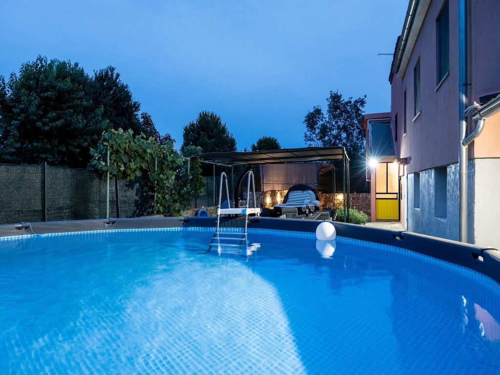 Appartement in Vodnjan met zwembad & jacuzzi