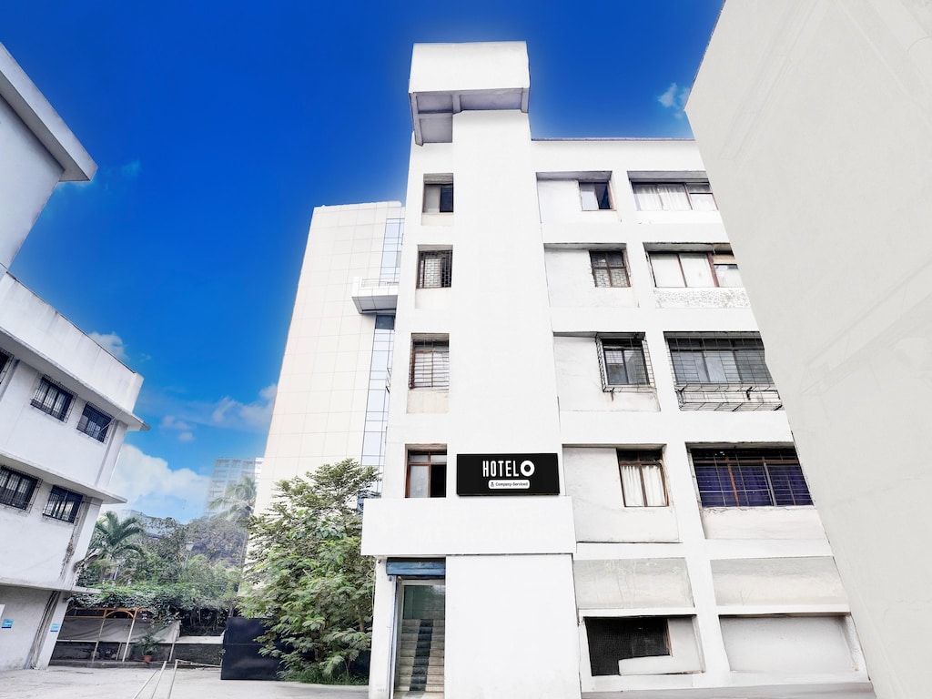 Super Hotel O BKC Santacruz East