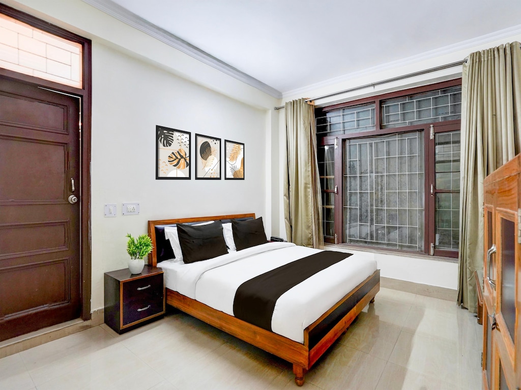 Townhouse Mall Road buurt van Bibliotheek Chowk