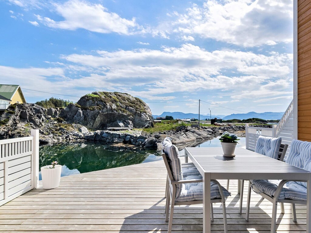 8 Personen vakantie huis in Sandøy