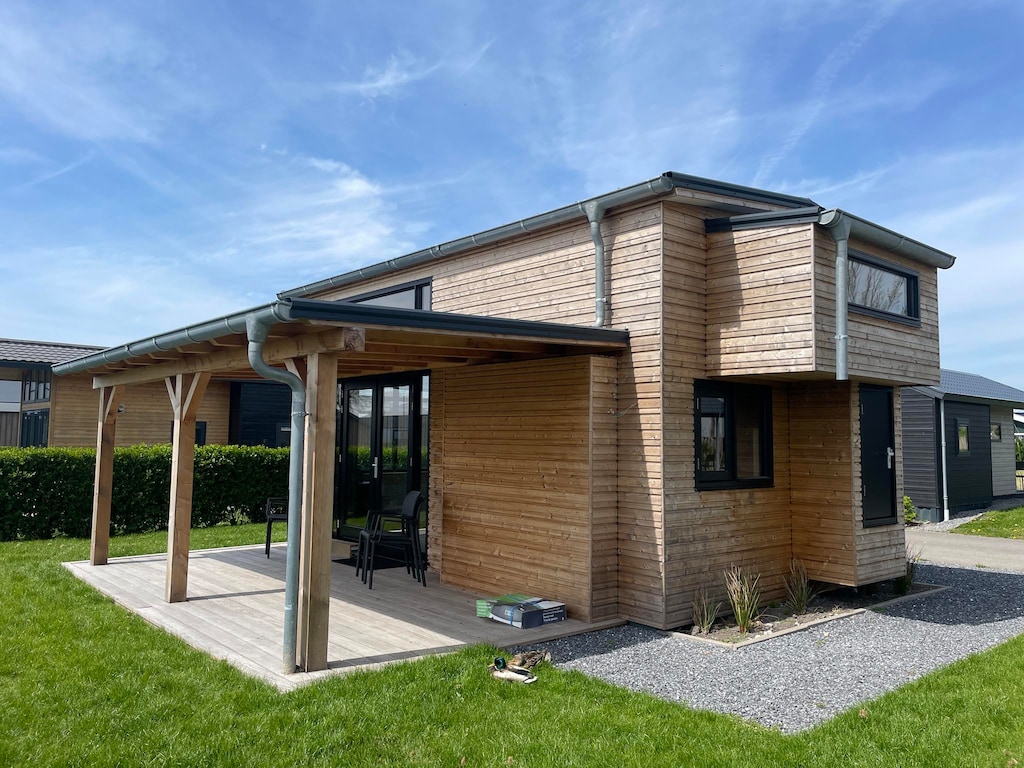 Chalet für 4 Personen mit Terrasse