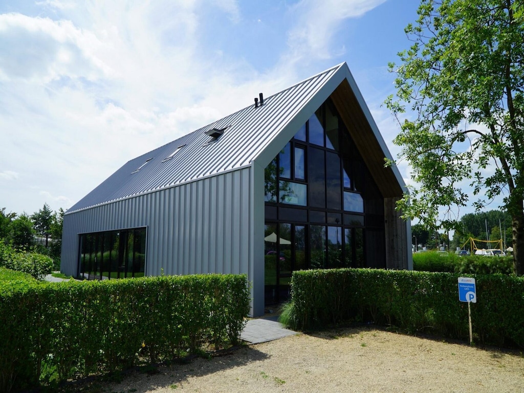 Designchalet voor 6 personen met open haard