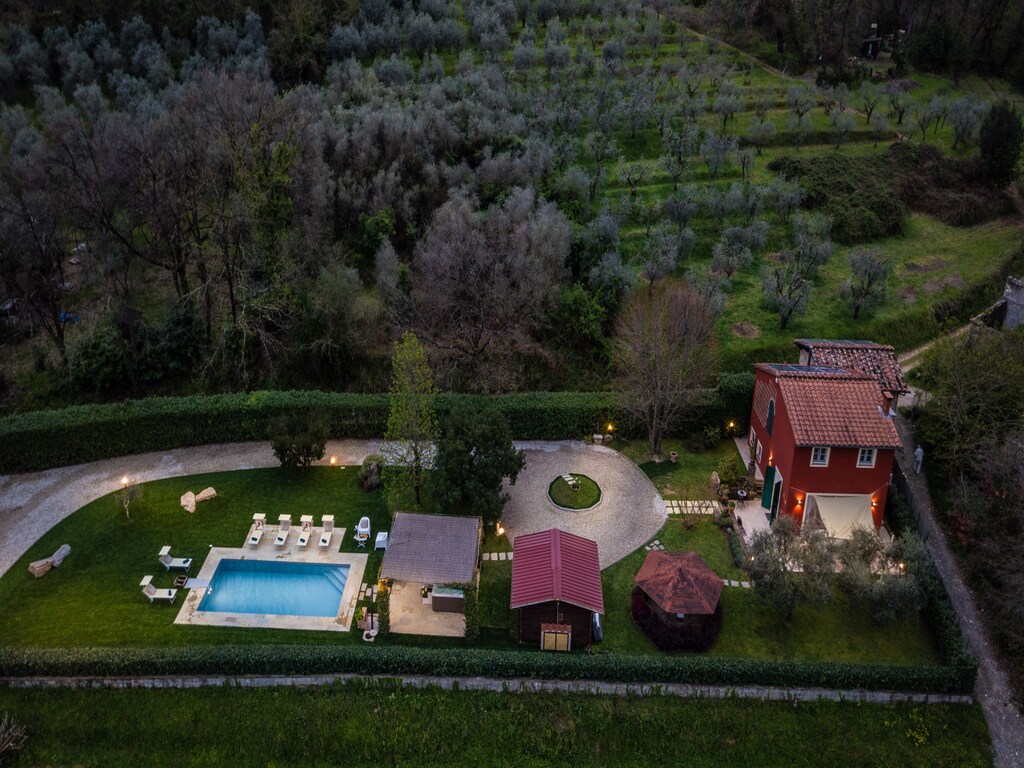 Bauernhaus in Lucca mit Pool und Jacuzzi