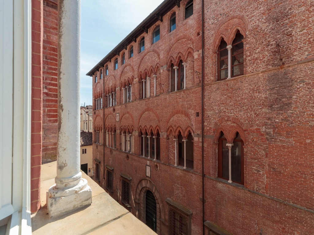 Appartement in Lucca bij Guinigi Toren