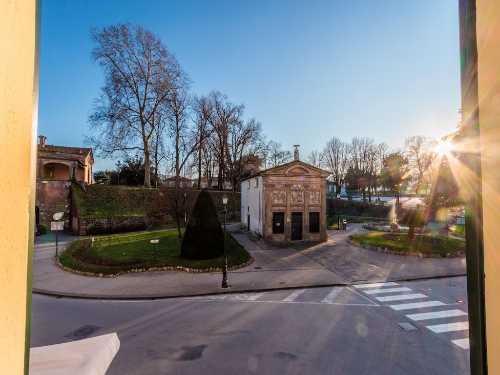 Appartement in Lucca bij Piazza Napoleone