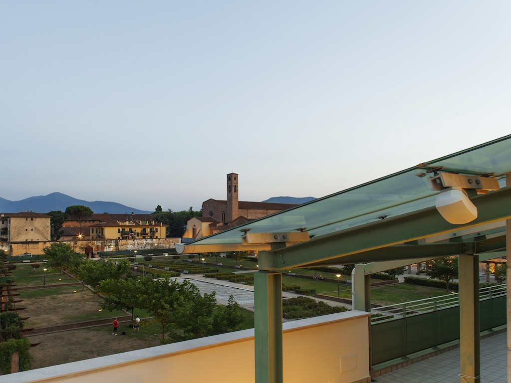 Appartement in Lucca met Jacuzzi en Terras