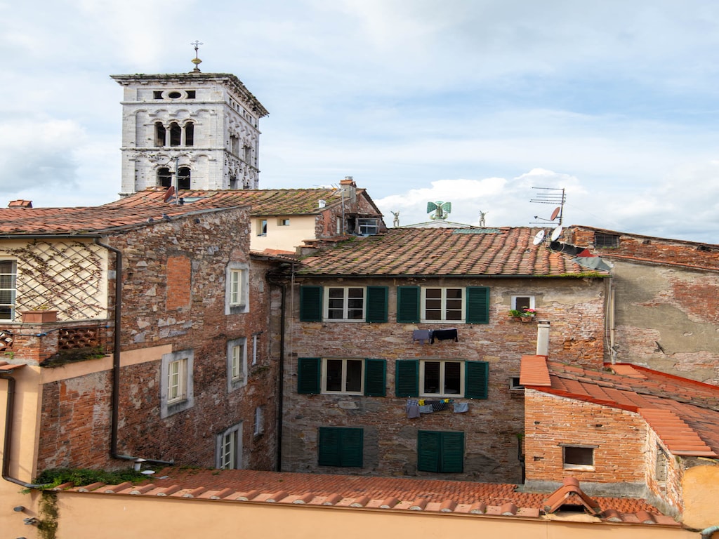 Appartement in Lucca met privéterras