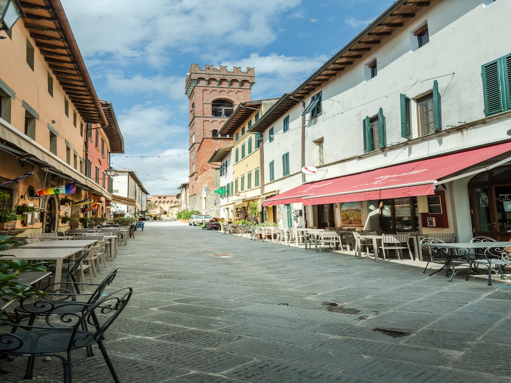Appartement in Montecarlo bij wijnstreek