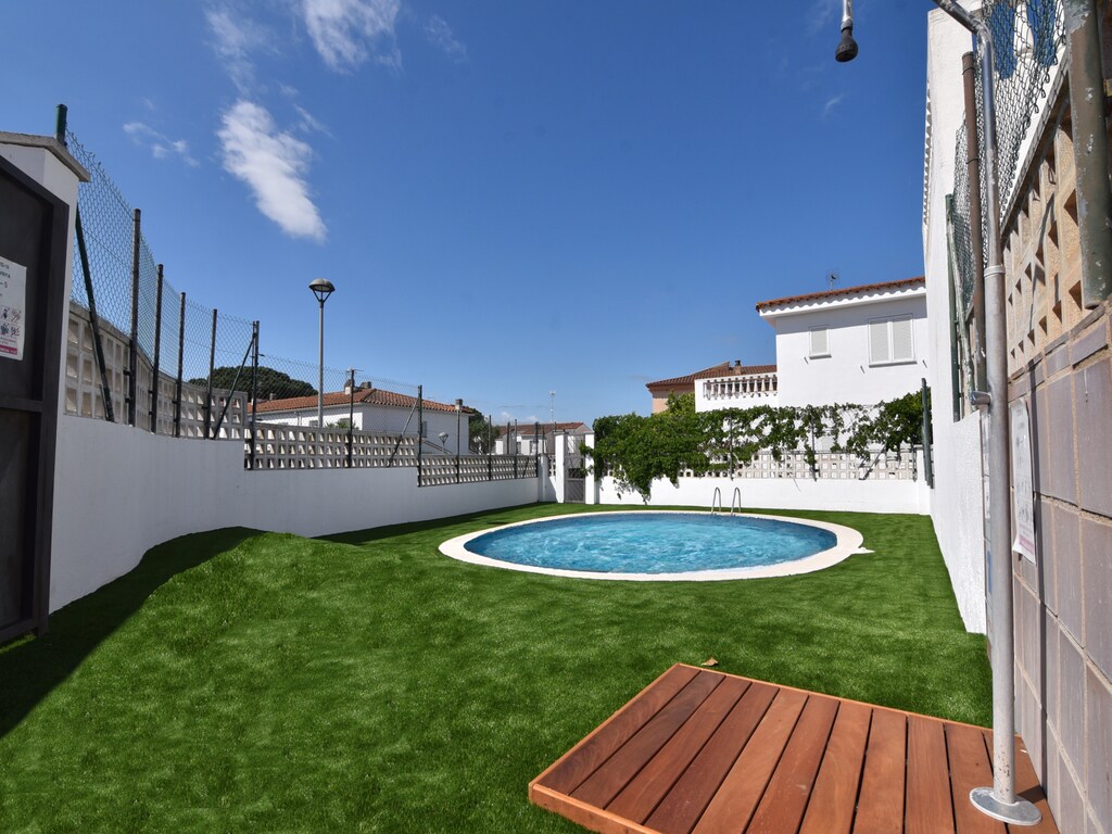 Villa in L’Escala bij Riells Strand