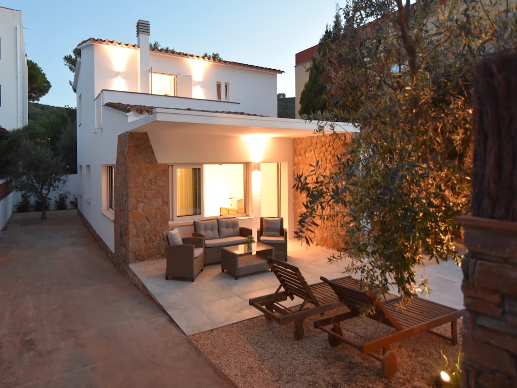 Villa in L'Escala nahe Cala Montgó