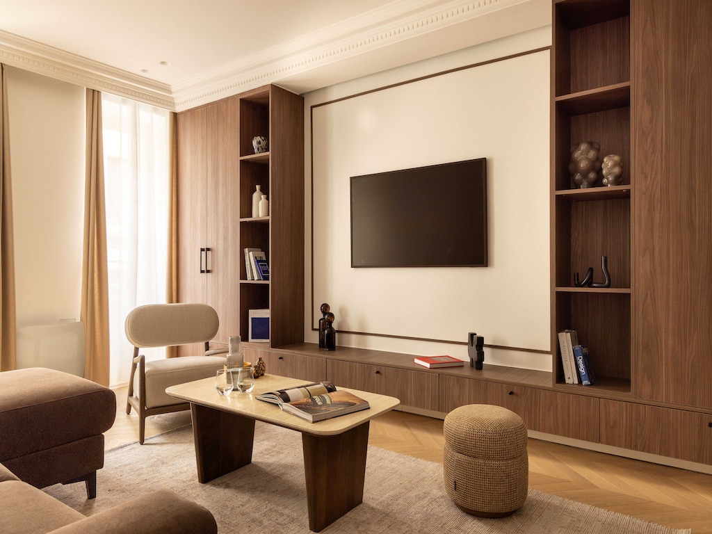 Elegant appt- AC-2BR-6P- Musée du Louvre