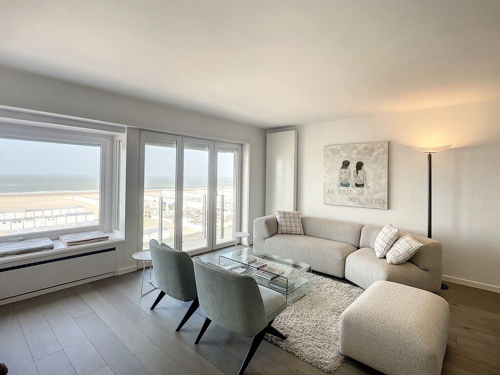 Appartement aan Belgische Kust met Uitzicht