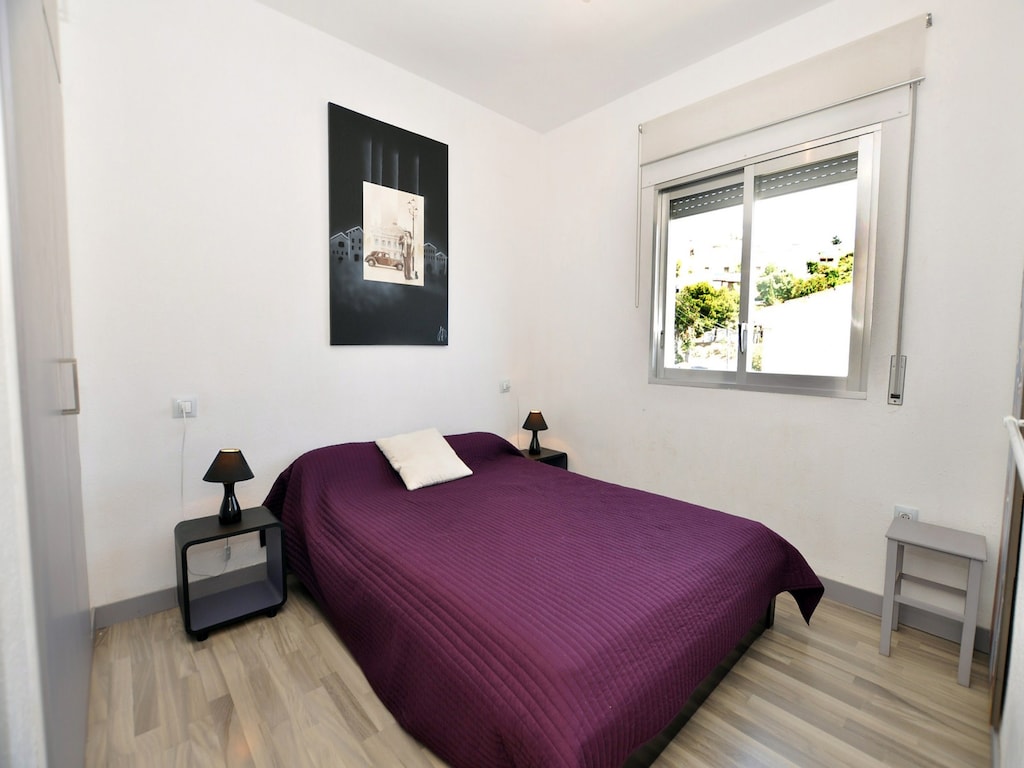 Wohnung in Roses mit Meer- und Bergblick