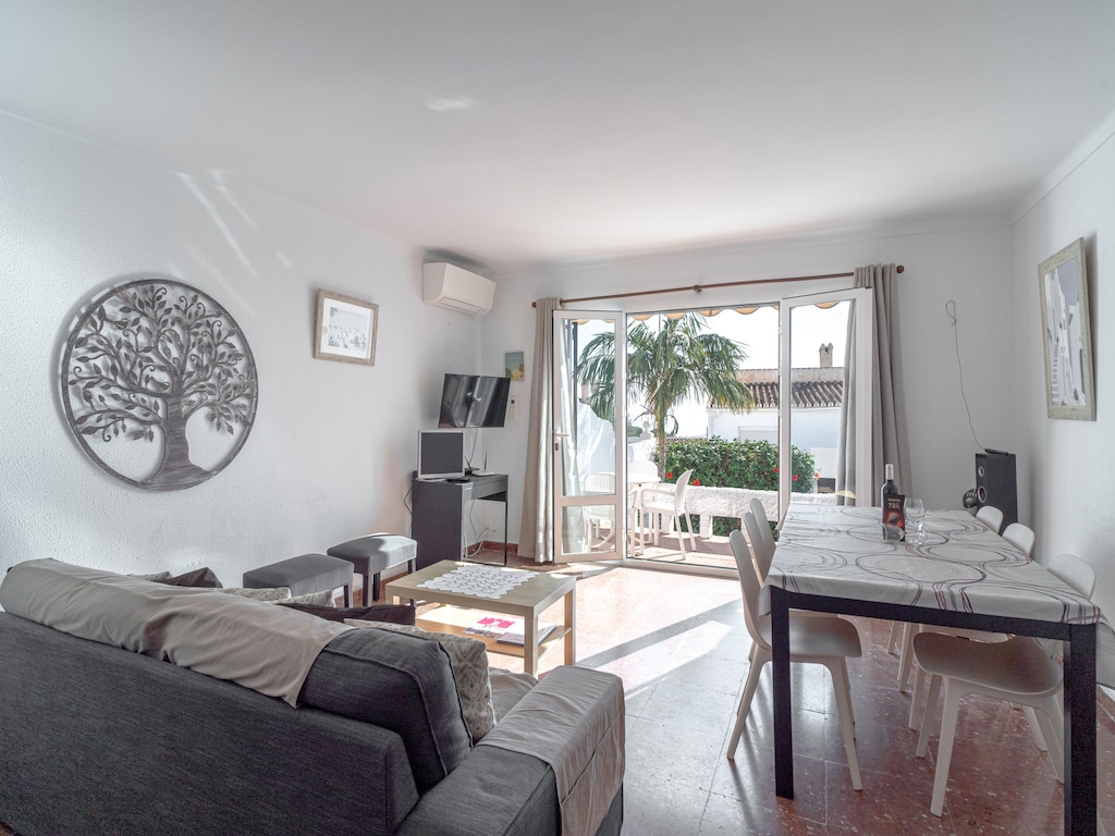 Villa in Nerja nahe Burriana Strand