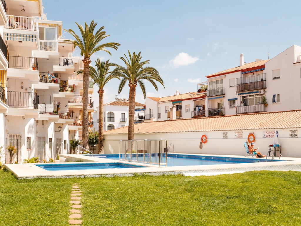 Villa in Nerja nahe Burriana Strand & Pool