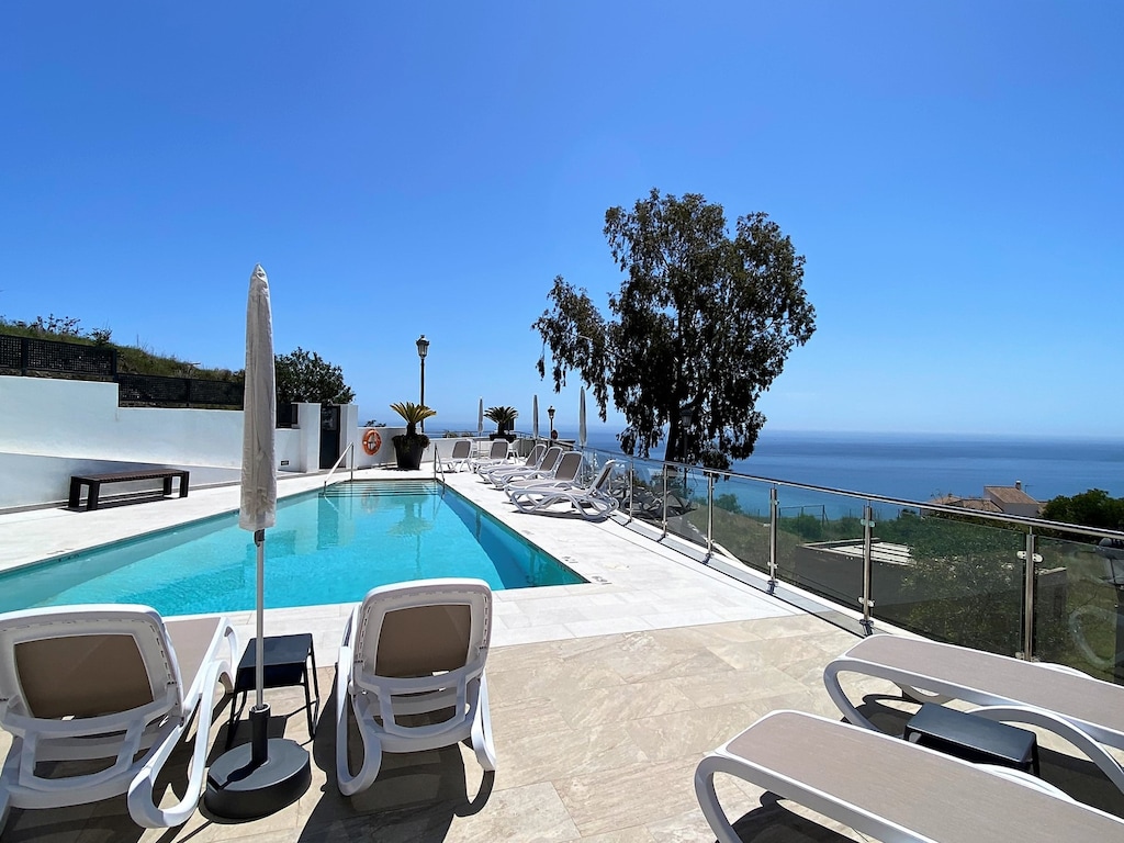 Wohnung in Nerja mit Meerblick