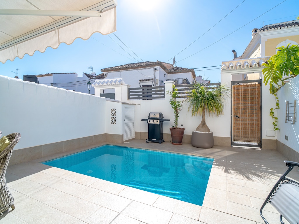 Vakantiehuis in Nerja met Uitzicht op Zee