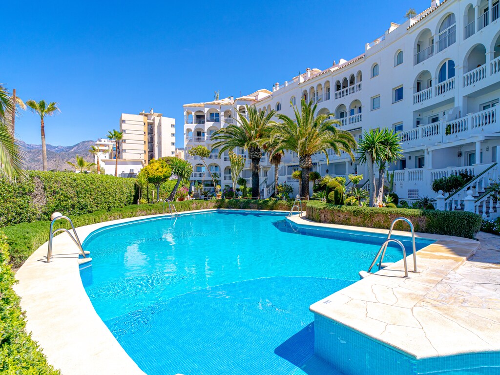 Vakantiehuis in Nerja met Uitzicht op Zee