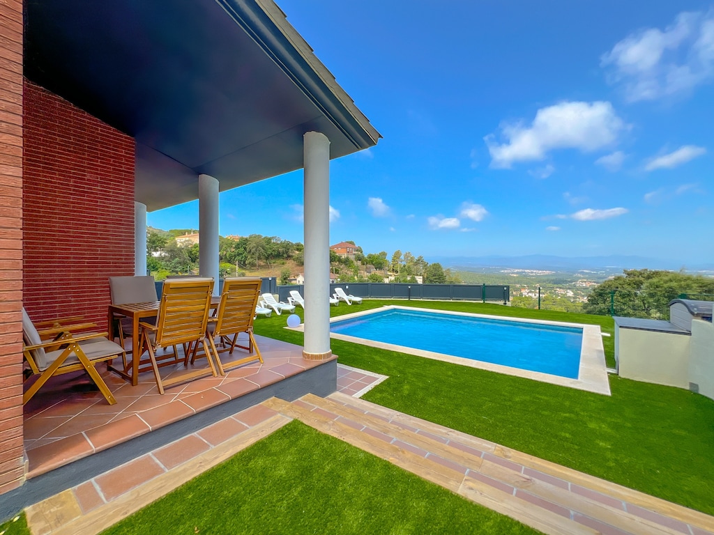 Villa in Costa Brava met Privézwembad