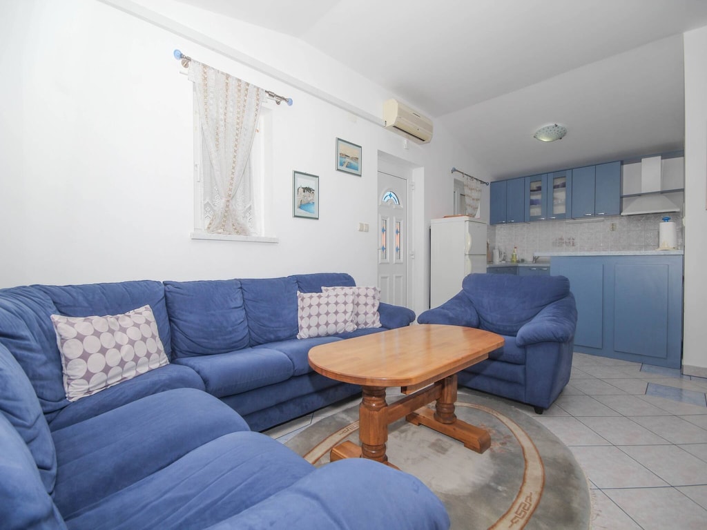 Vakantieappartement vlakbij het strand van Tribunj