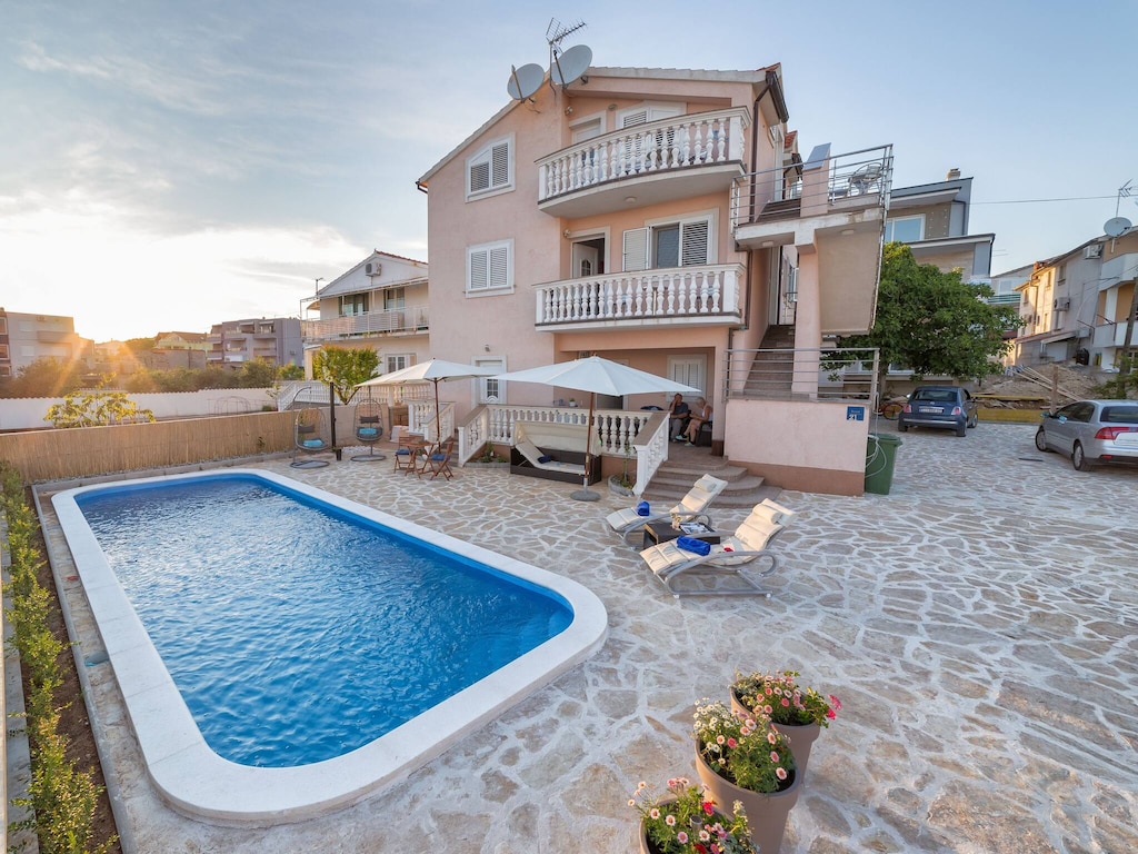 Appartement in Vodice voor 5 gasten