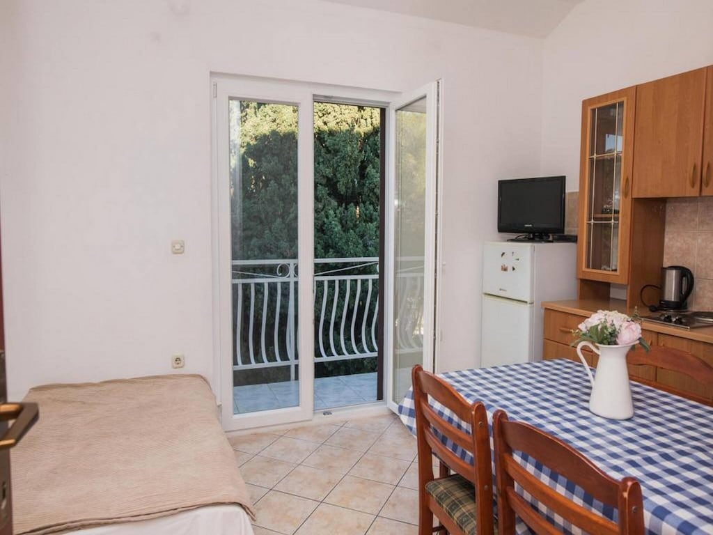 Appartement in Šibenik bij het strand