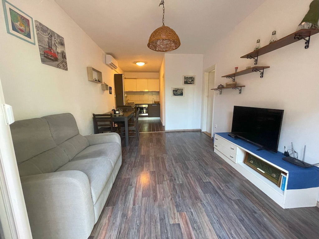 Appartement met twee slaapkamers en terras