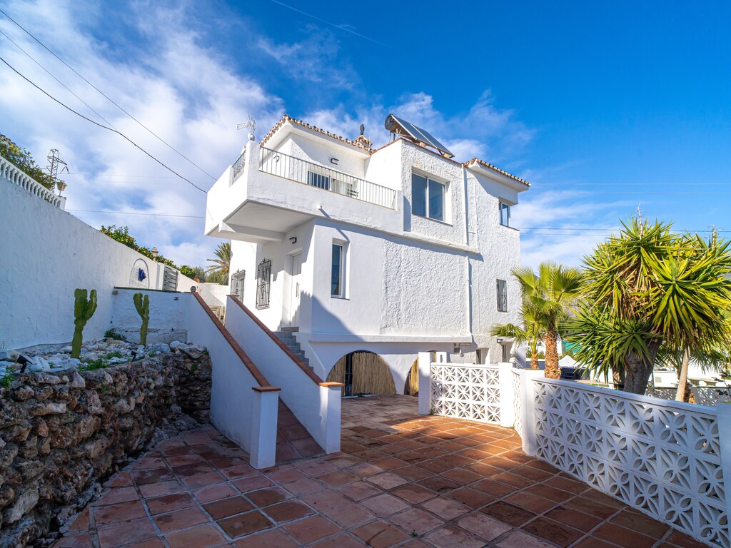 Villa in Nerja met privézwembad en jacuzzi