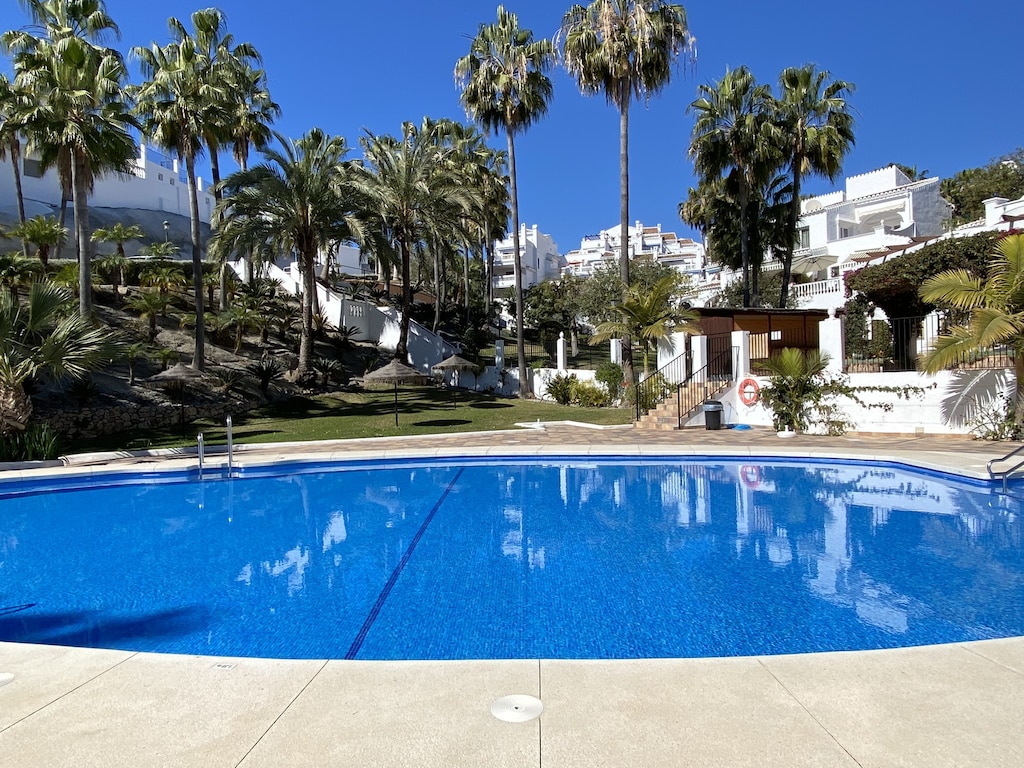 Appartement in Nerja bij Burriana Beach