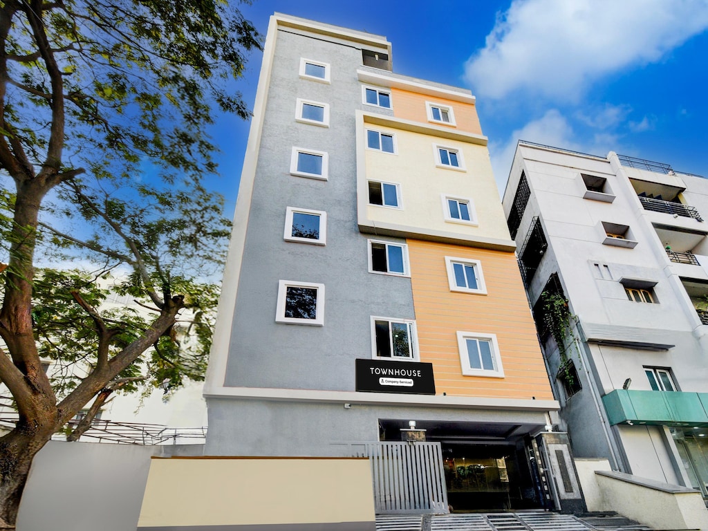 Slegante verblijven in Lanco Hills Gachibowli