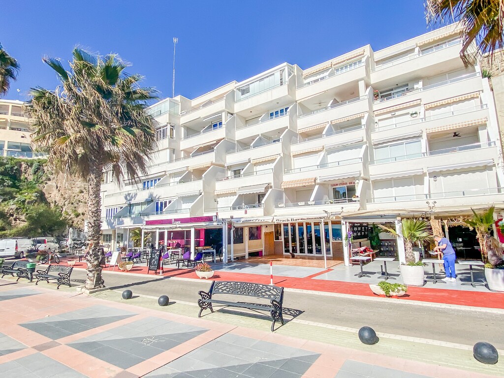 Studio in Torremolinos bij Playa El Bajondillo