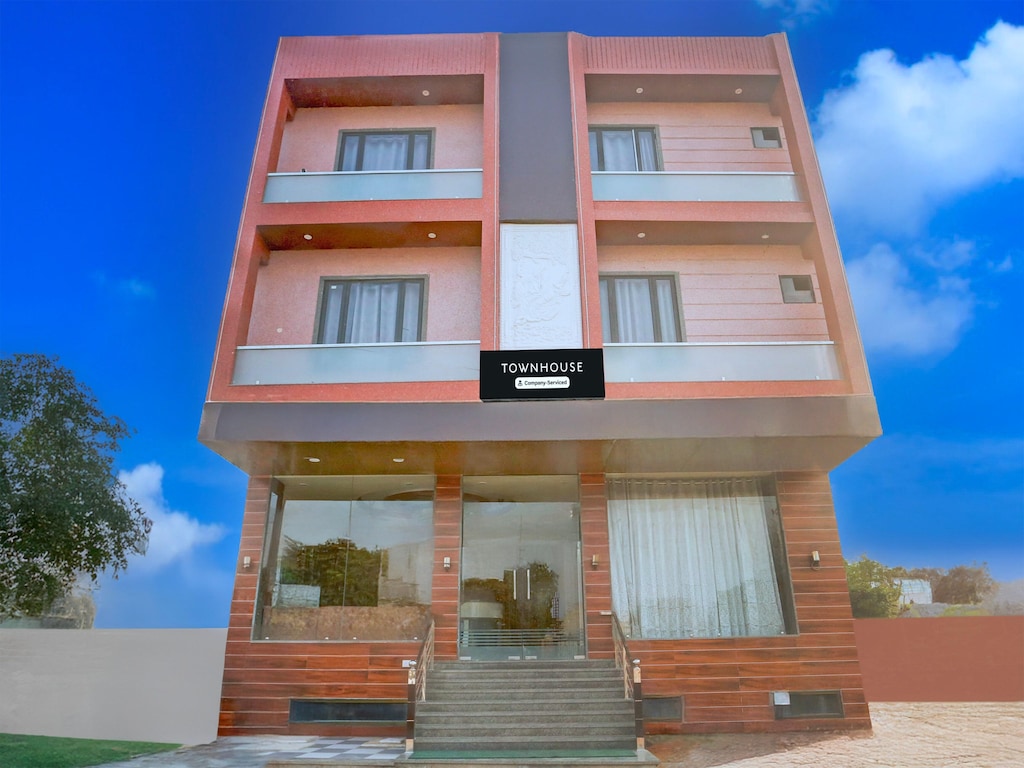Super Townhouse Khatu Shyamji