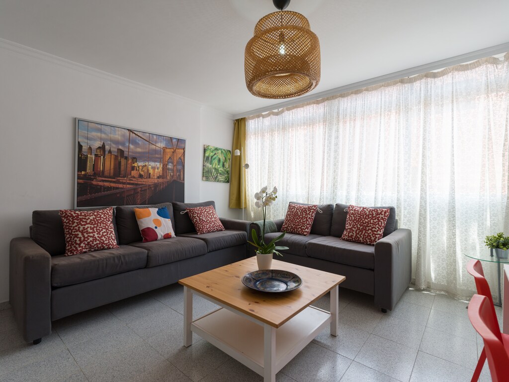 Huis bij Playa de Las Canteras met Tuin