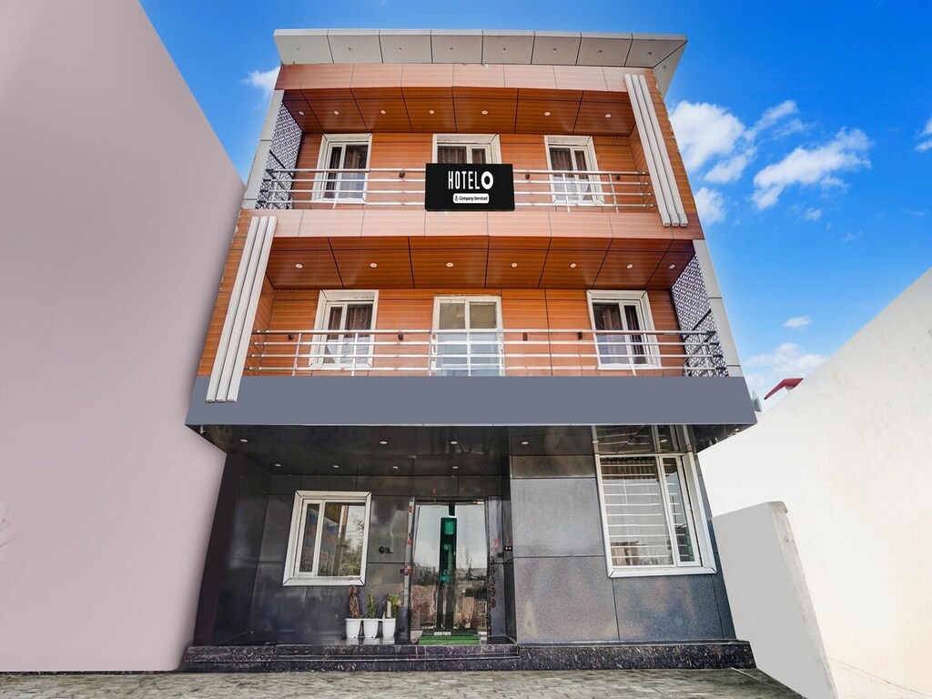 Hotel O Sunrakh Road Vrindavan