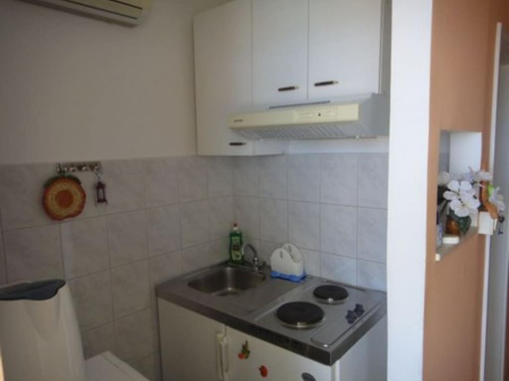 Seafront Apartments Pretner - Comfort Studio Apartment with Balcony and Sea View